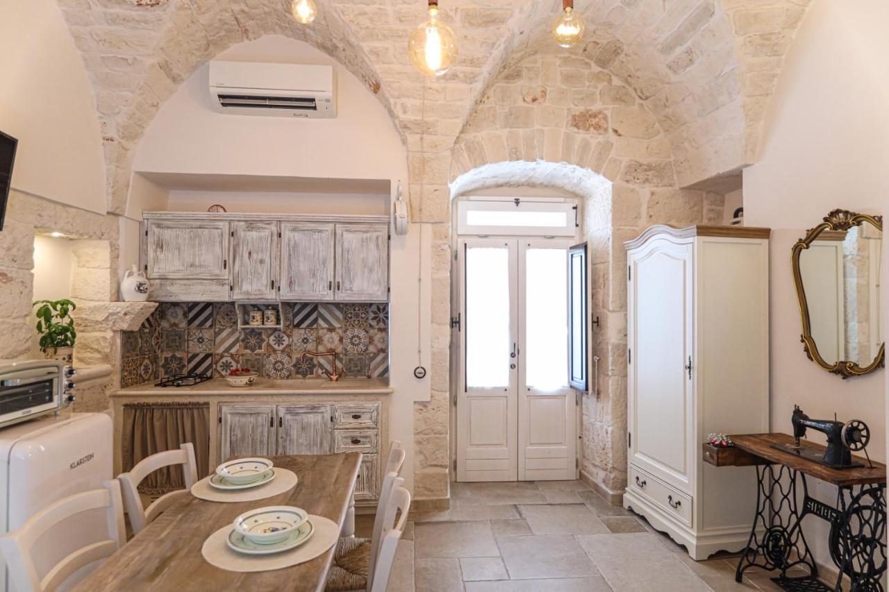 Domus Petra 96 Apartment Ceglie Messapica Exterior photo